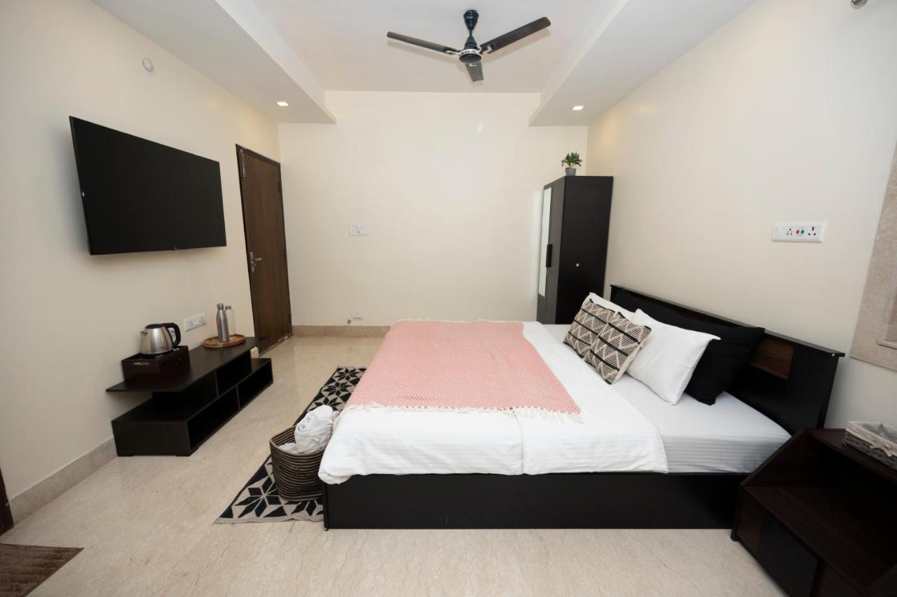 Lakeside Suites Kolkata Exterior photo