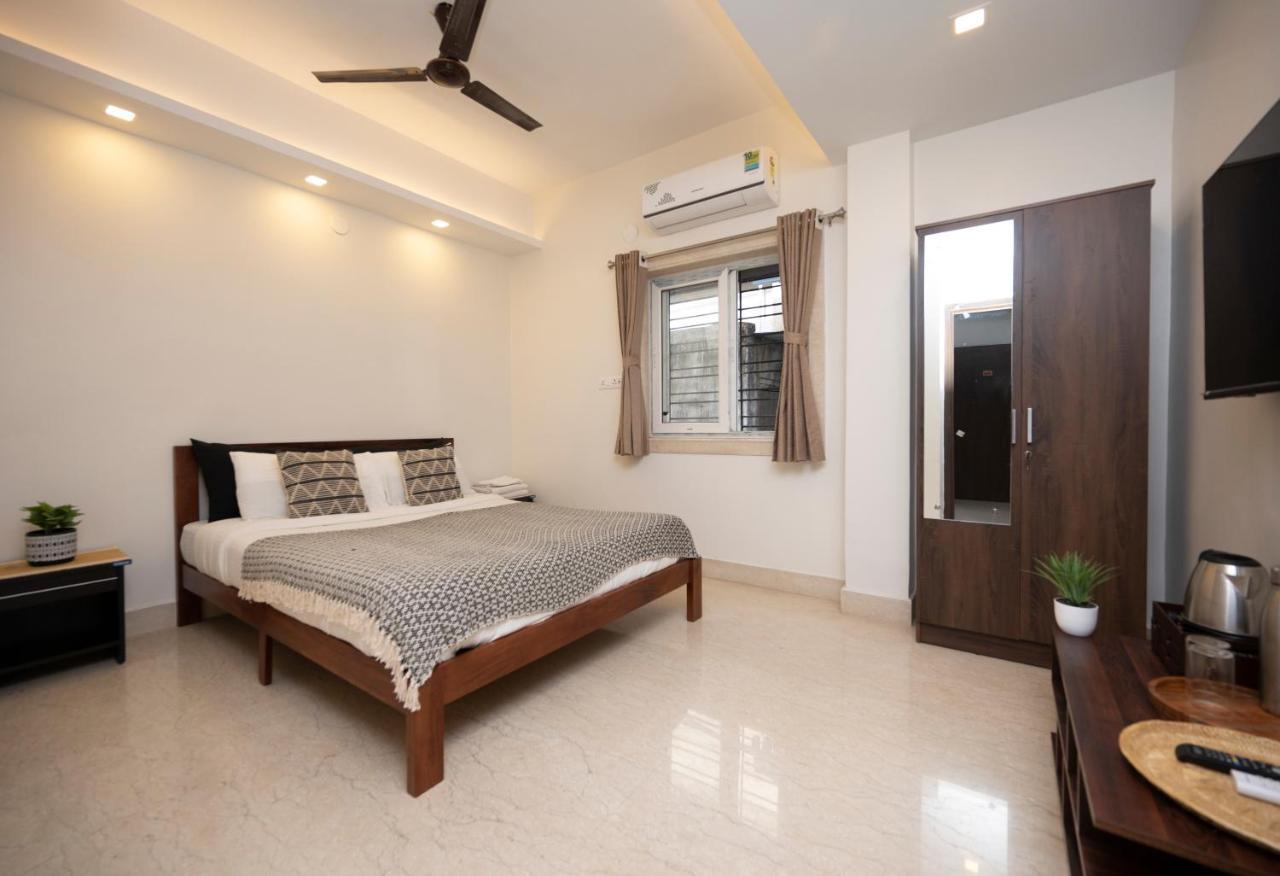 Lakeside Suites Kolkata Exterior photo
